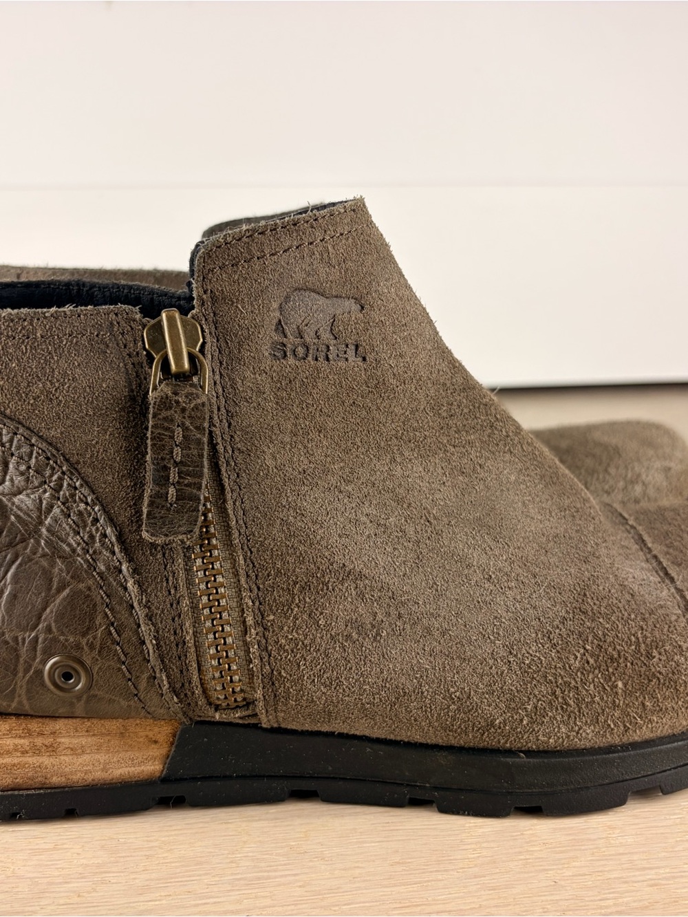Sorel Major Low Ankle Boots Women’s size 10